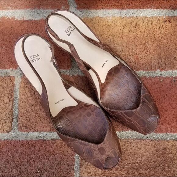 Vera Wang Collection Chocolate Brown Crocodile Slingback Peep Toe Heels - Picture 5 of 14